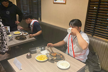 ステーキ甲子園in関店の様子